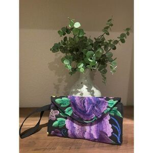 Floral Embroidery (Hand Made) Women Clutch - Made in Mexico